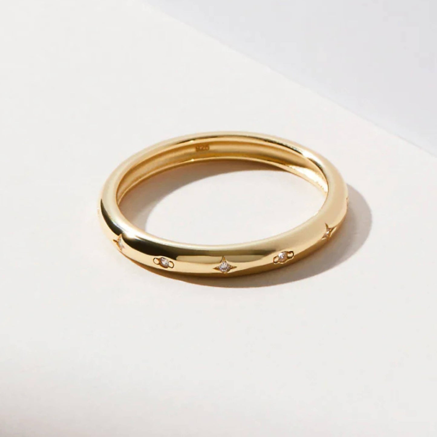 10K Solid Gold Flush Setting Round Cut Wedding Band