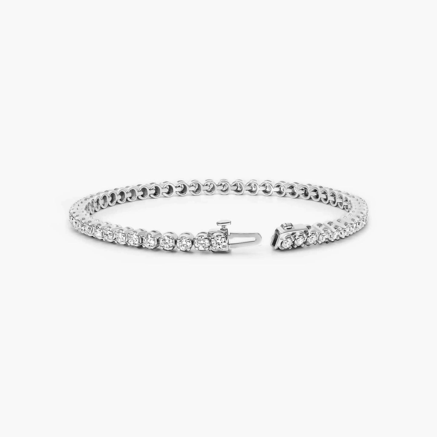 Diamond Various Round Cut Sizes Design Tennis Bracelet