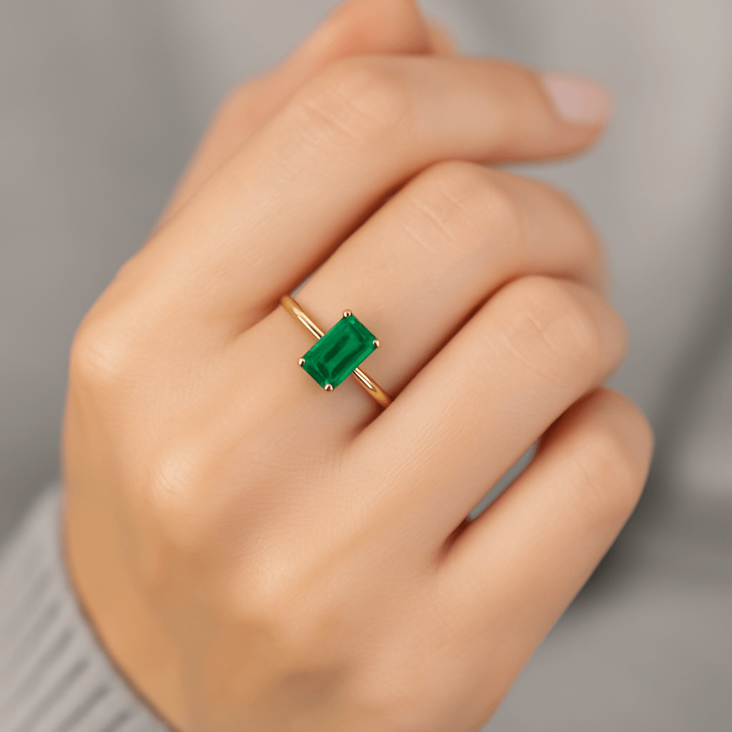 Genuine Emerald Gold Ring