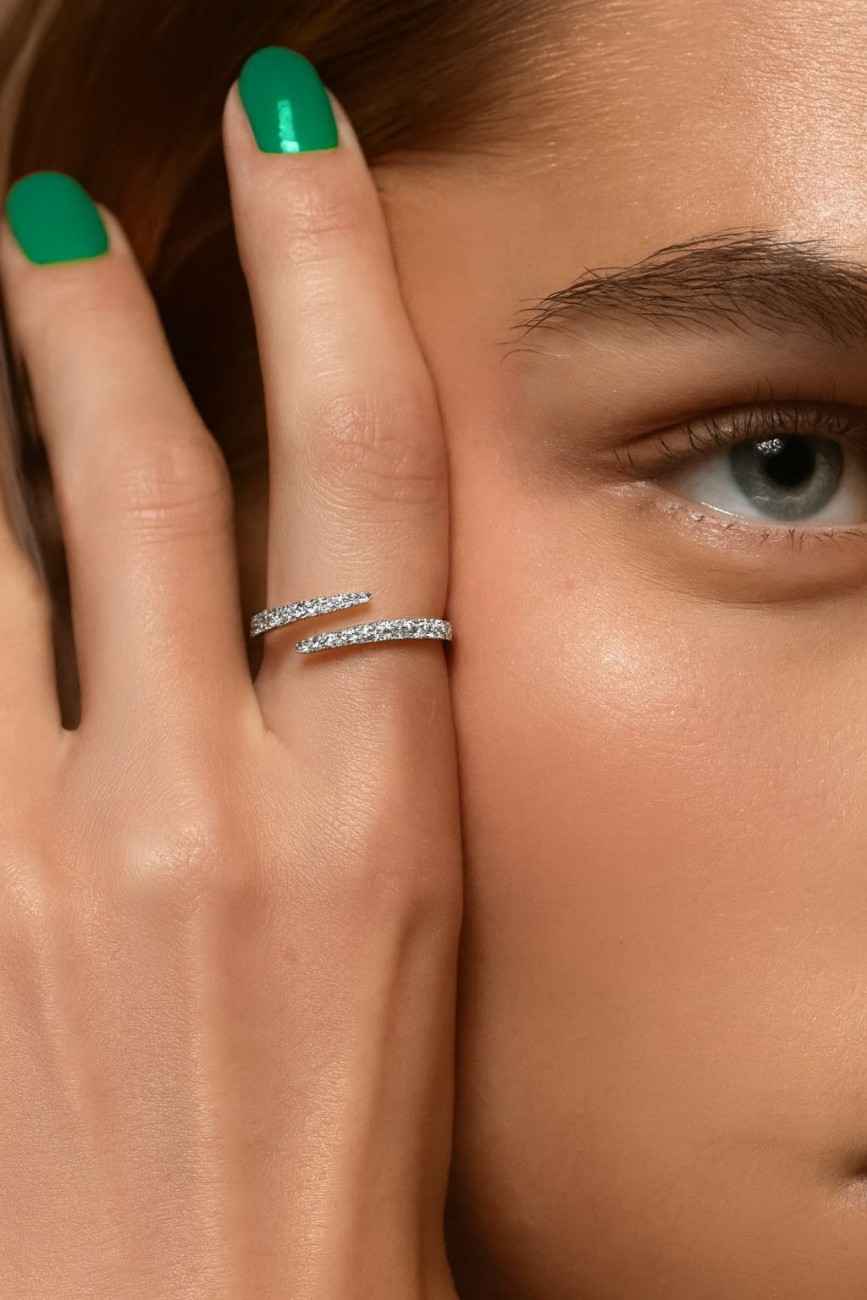 Graduated Diamond Bypass Ring, Round Moissanite Diamond Minimalist Ring Promise Ring Open Gap Ring Engagement Anniversary Gift Ring