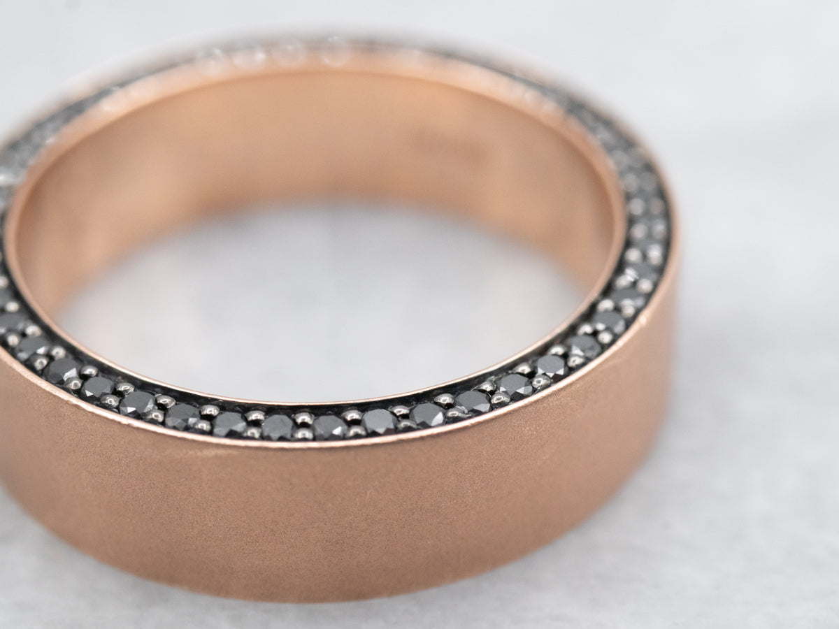 Hidden_Diamond_Pave_Set_Ring