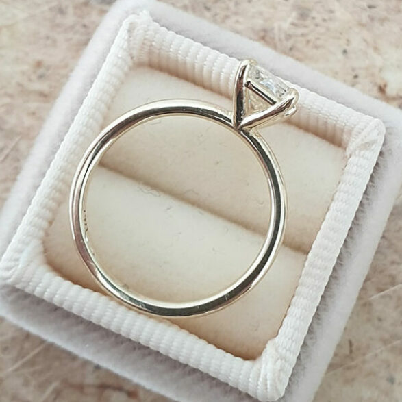 IGI Certified Ring, Engagement Ring