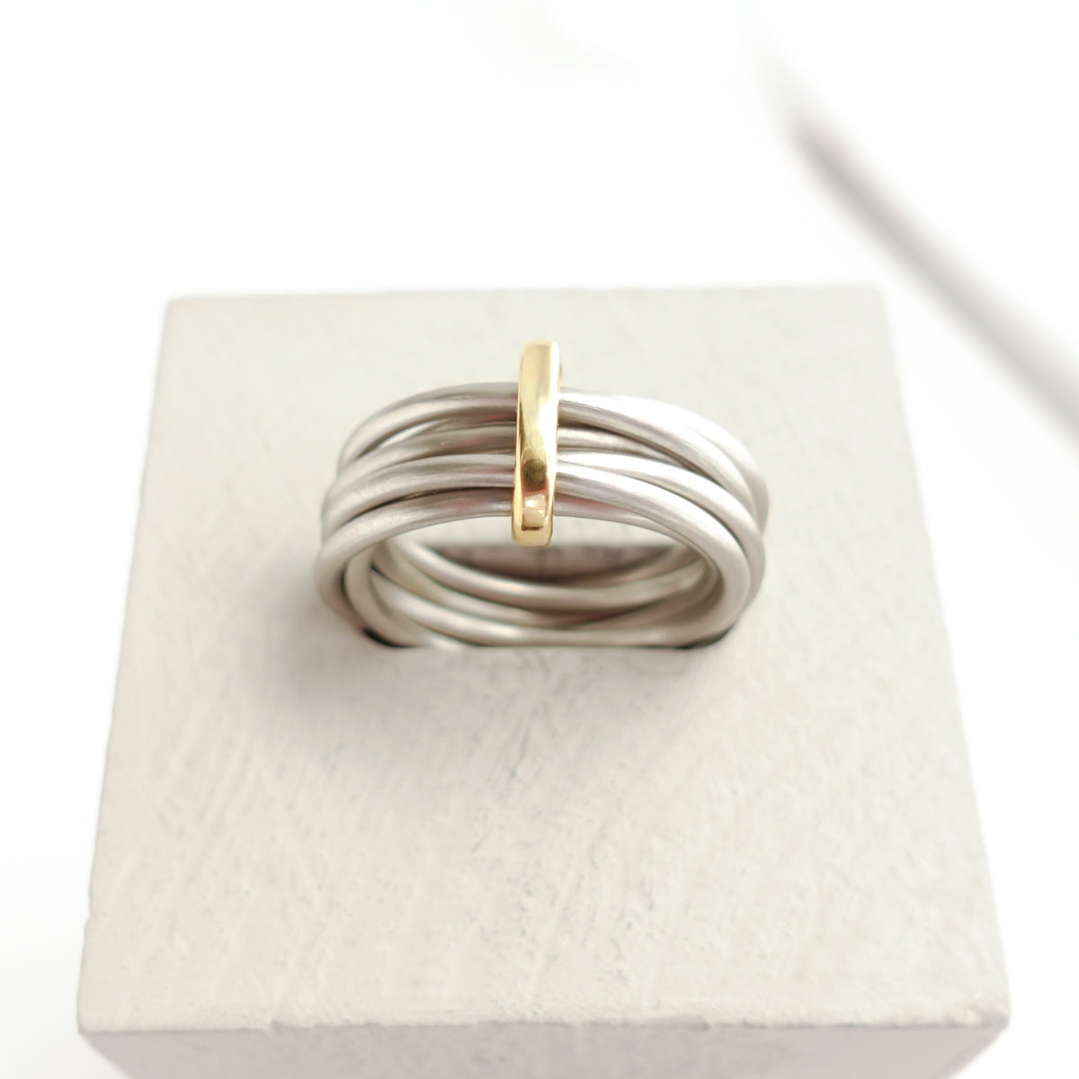 Jump_Band_Ring