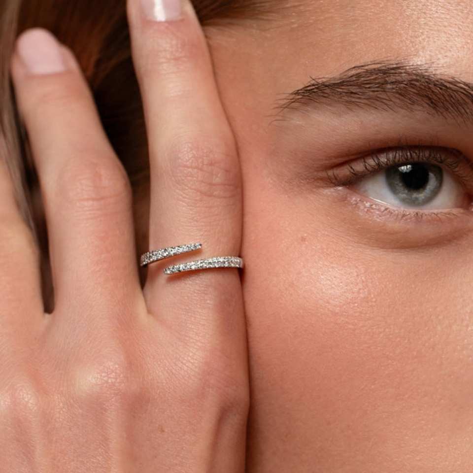 Pave Setting By pass Wedding Ring