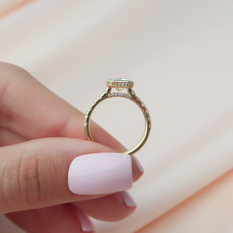 Pave Ring