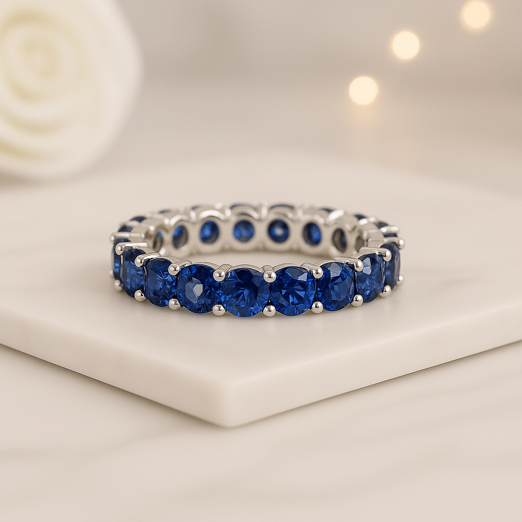 Round Cut Diamond Band