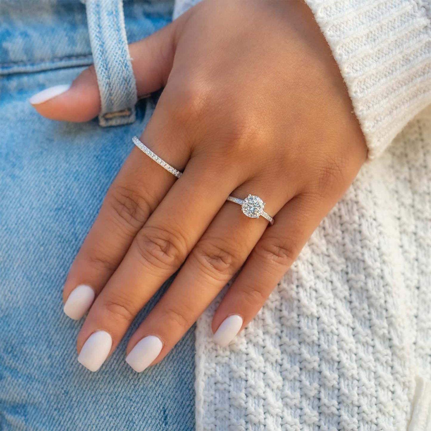 Round Cut Lab Grown Diamond Engagement Ring For Girl Friend