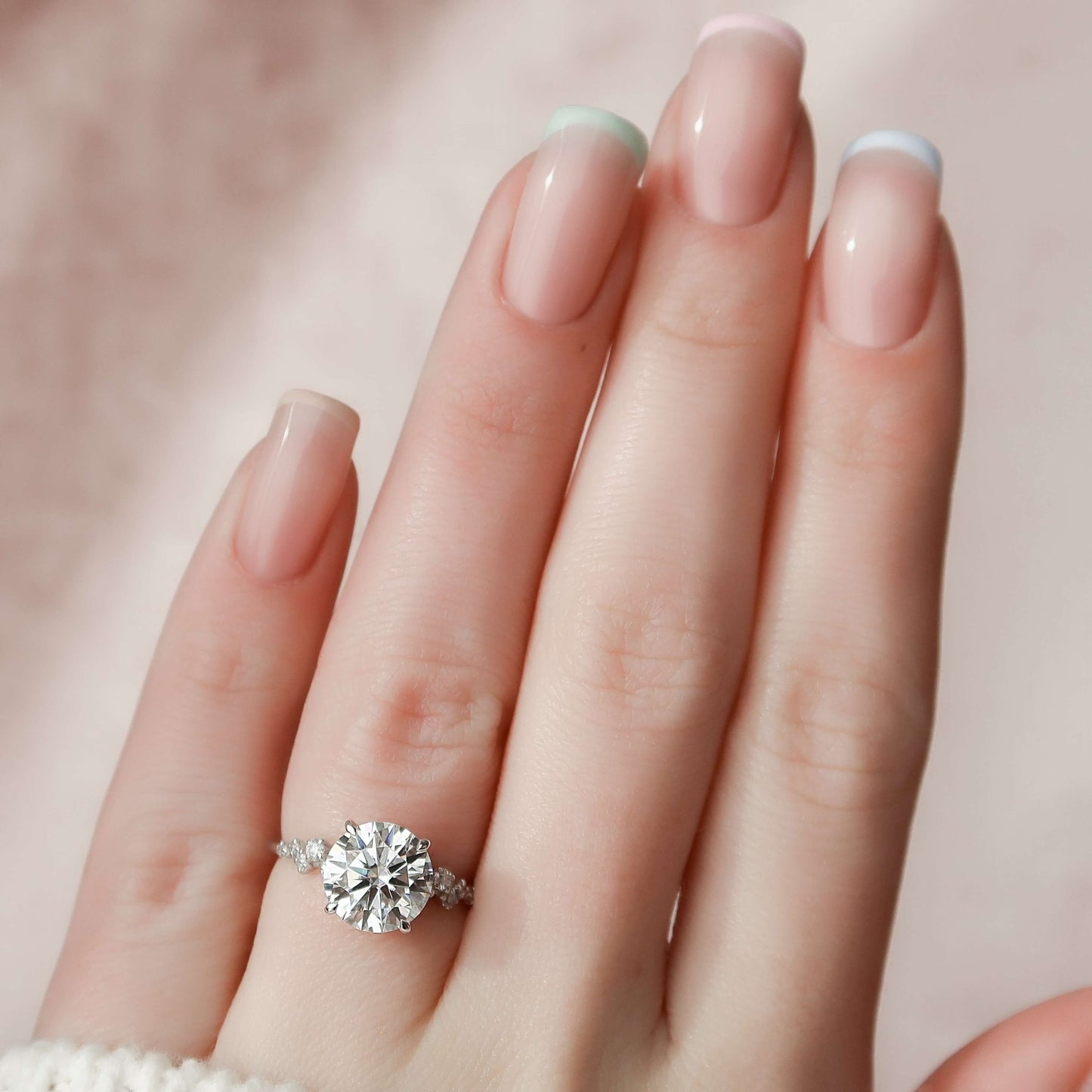 diamond wedding Bridal Anniversary ring, Round Cluster Accent Round Side Stones Rings