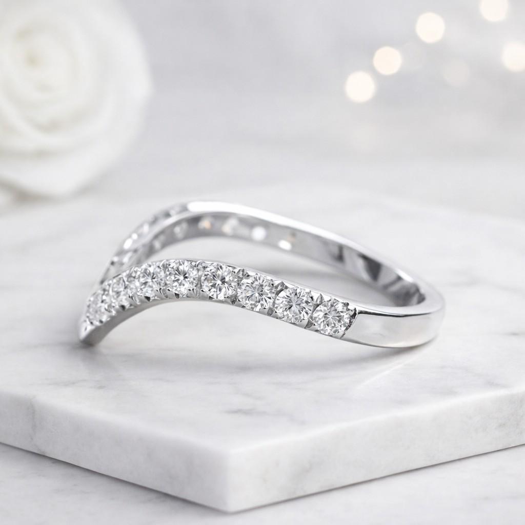 round brilliant oval brilliant marquise brilliant pear brilliant cushion brilliant princess brilliant emerald brilliant elongated stone soft curve ring