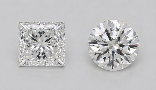 Round Diamond vs Princess Cut
