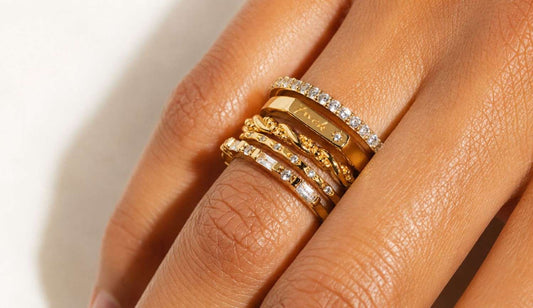 Twisted Band Wedding Ring Sets