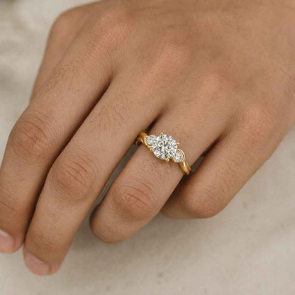 0.5 ct ring 1 ct ring 1.5 ct ring 2 ct ring 3 ct ring 5 ct ring half carat ring one carat ring two carat ring three carat ring five carat ring petite stone ring medium stone ring large stone ring bold ring delicate carat ring statement carat ring center stone size ring size option ring custom size ring