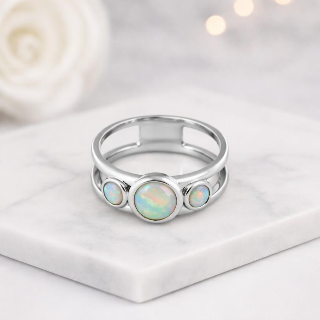 0.5 ct ring half carat ring 1 ct ring one carat ring 1.5 ct ring 2 ct ring two carat ring 3 ct ring three carat ring 5 ct ring five carat ring small stone ring medium stone ring large stone ring petite gemstone ring