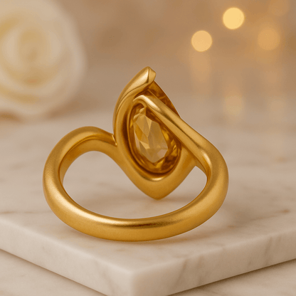 1.00Ct Pear Cut_Solitaire Wedding Ring