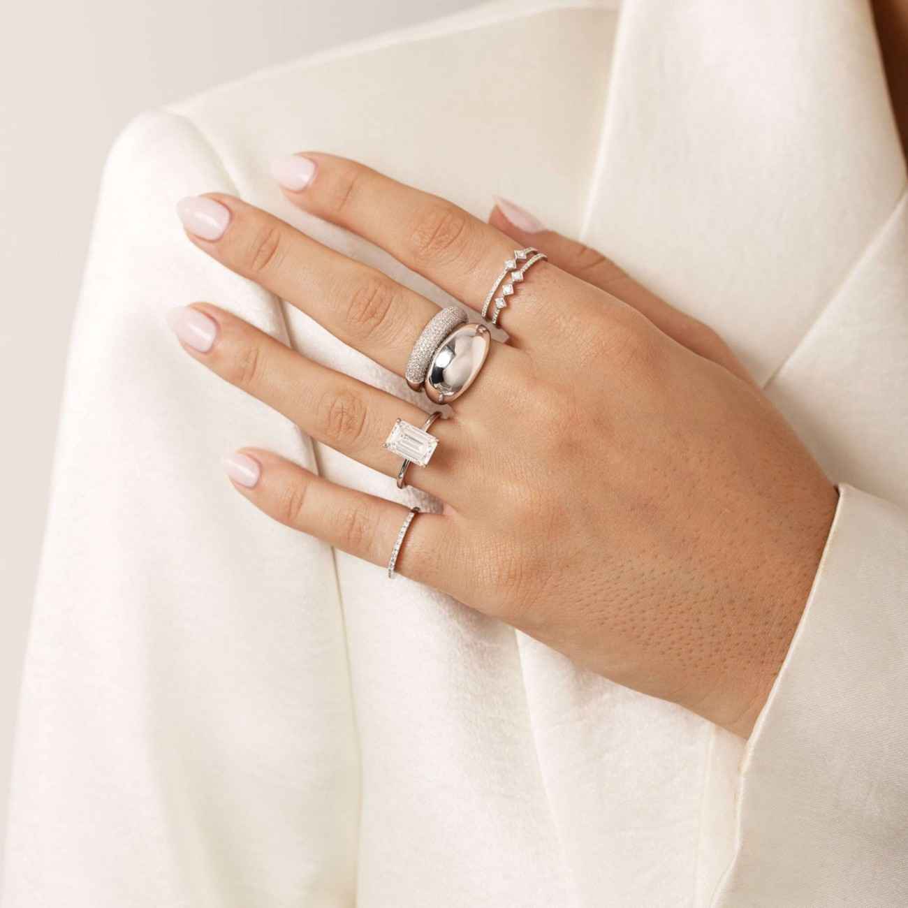 micro pave setting round cut diamond ring