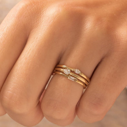10k Gold Pear Cut Diamond Minimalist Ring