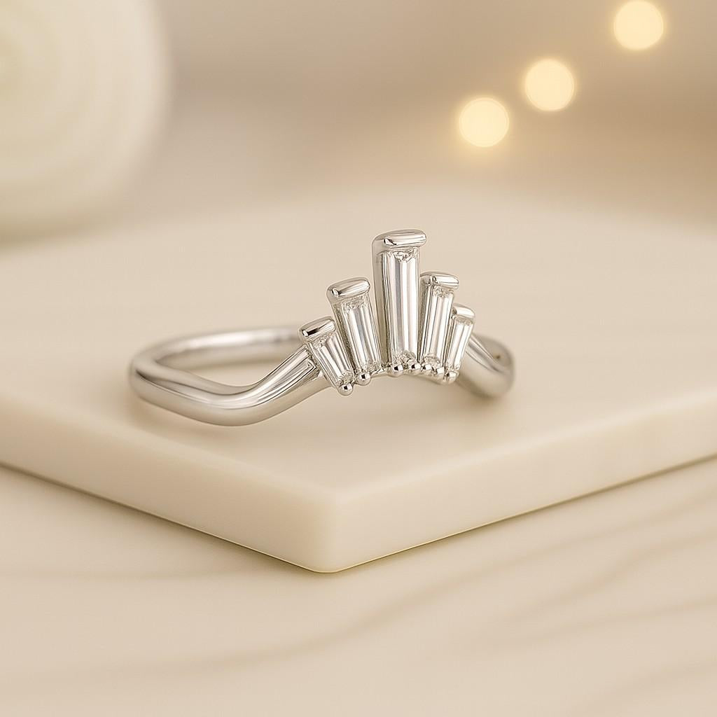 14K Gold Linked Ring Two Tone Spinner Band Interlocking Stacker Jewelry
