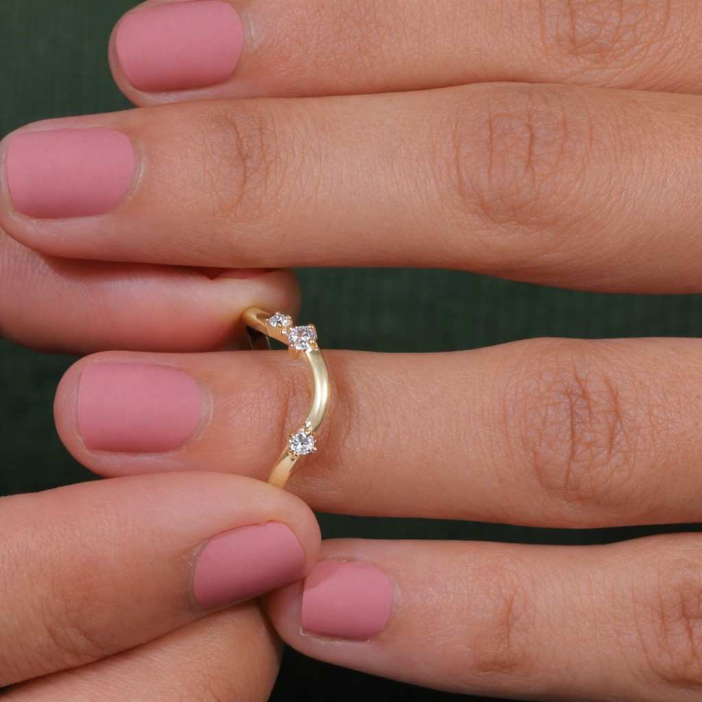 14k solid gold curve band
