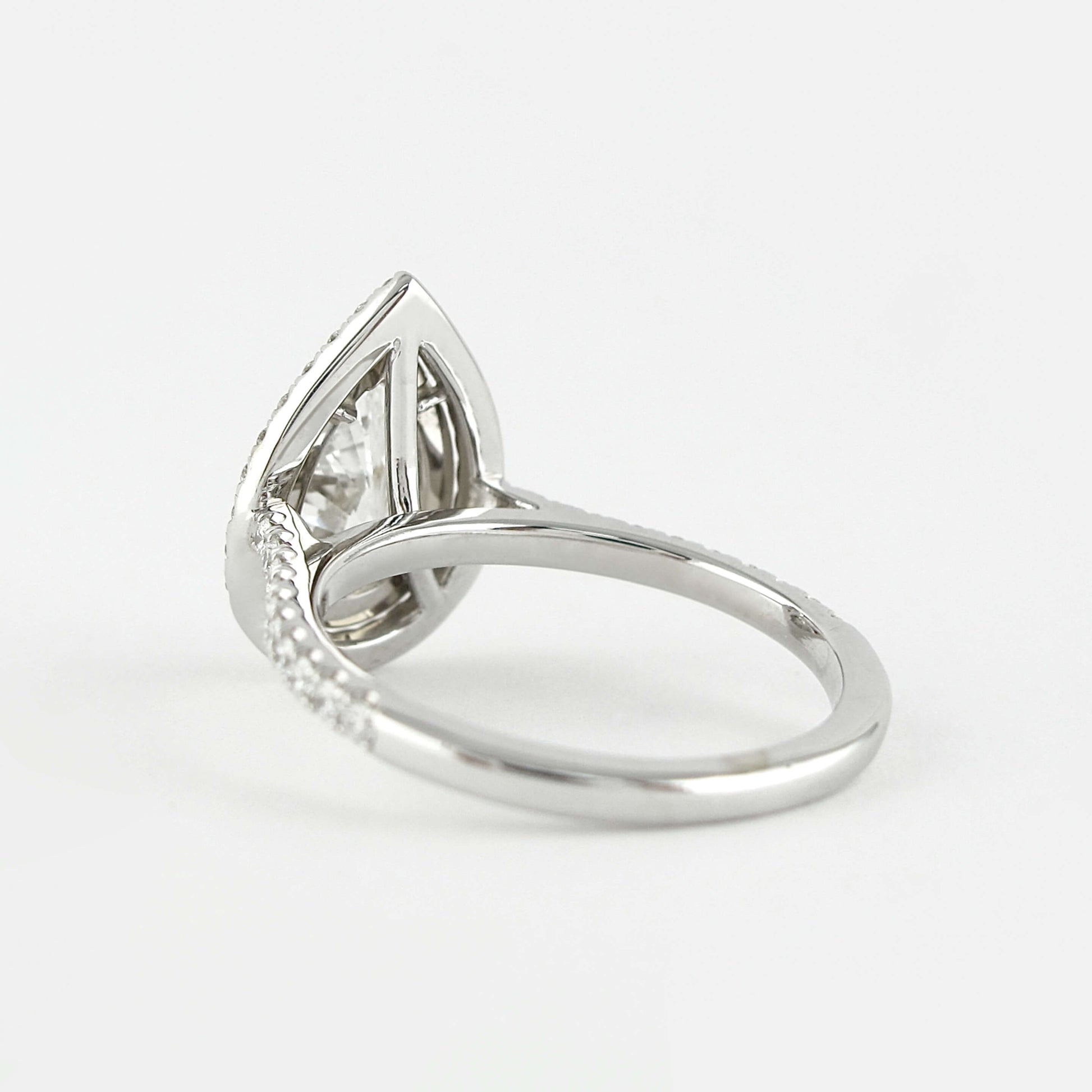14k White Solid Gold Ring, Round Cut Diamond
