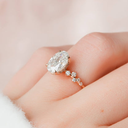 Anniversary Gift,Promise Ring for Oval Cut Unique Distance Pave Set