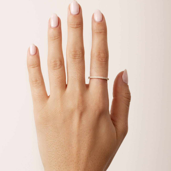 Bubble Prong Set Stacking Band for Women