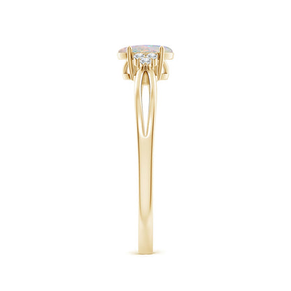 Classic Opal Ring