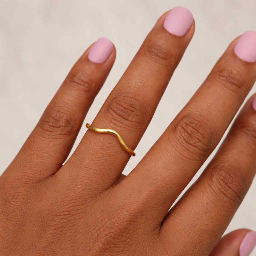 curved accent wedding bands in 14k gold