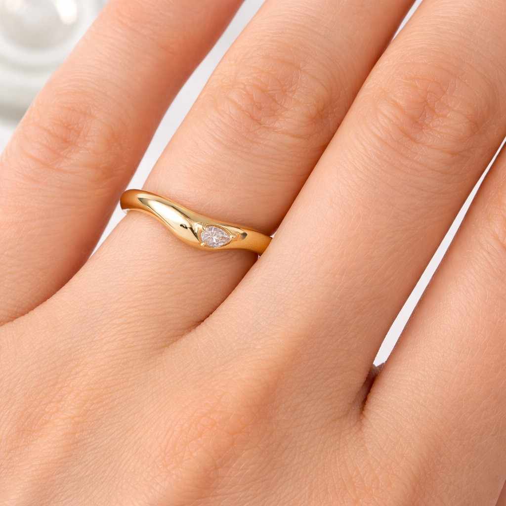 Diamond Curve Band 