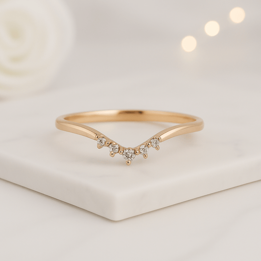 Diamond Curved Band