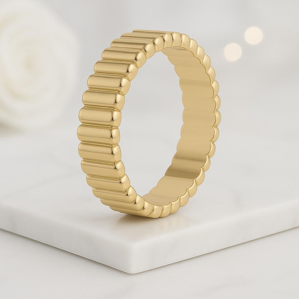 Diamond Mobius Wedding Band Solid Gold Wave Ring