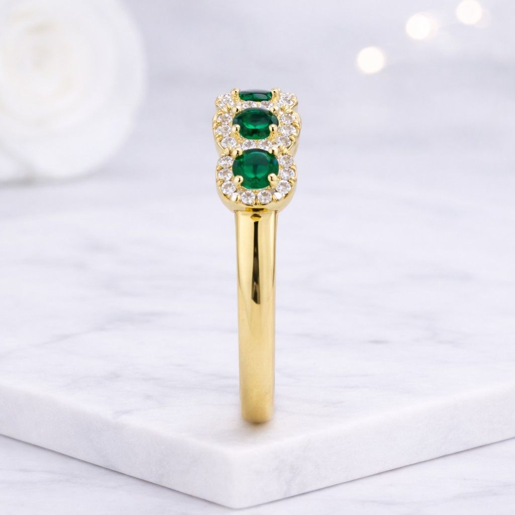 emerald ring