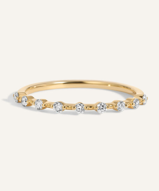 Distance Round Cut Moissanite Diamond Wedding Band For Her