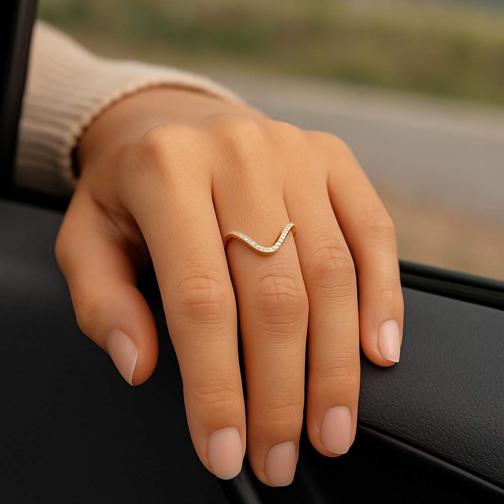 Gold Linked Spinner Ring 14K Two Tone Interlocking Band Jewelry For Her
