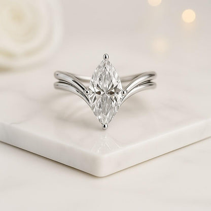 Green MoissaniteRing Green Emerald Cut Moissanite Engagement Ring Emerald Solitaire Moissanite Ring Unique WeddingRing Double Twin Shankband
