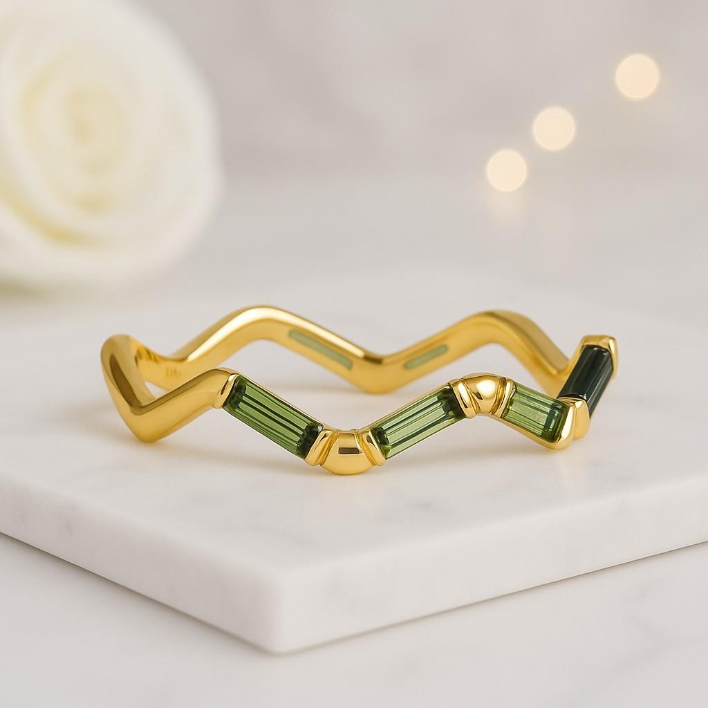 Lab Grown Diamond Wave Ring 14K Gold Free Style Curved Eternity Band