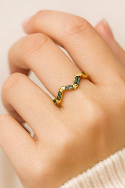 Lab Grown Diamond Wave Wedding Band Round Brilliant Cut Unique Custom Jewelry