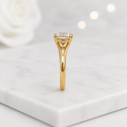 Oval Cut Lab Grown Diamond Tulip Prong Split Shank Solitaire Engagement Ring, 
