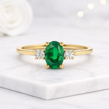 Oval Emerald ring, 2 Carats 6*8 mm Oval Three Stone Lab Simulated Emerald Engagement Ring, May Birthstone Promise Ring, Green Gemstone Ring
