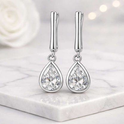 round earrings oval earrings marquise earrings pear earrings cushion earrings princess earrings emerald earrings
