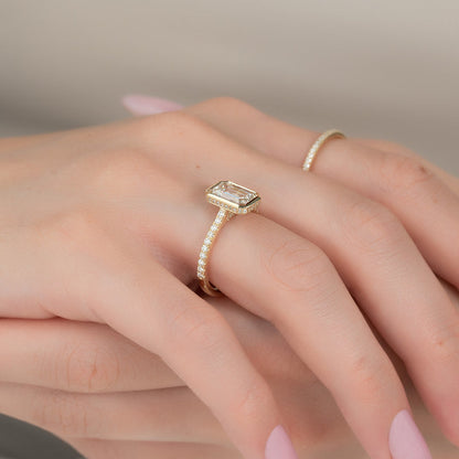 Round Diamond Hidden halo Ring