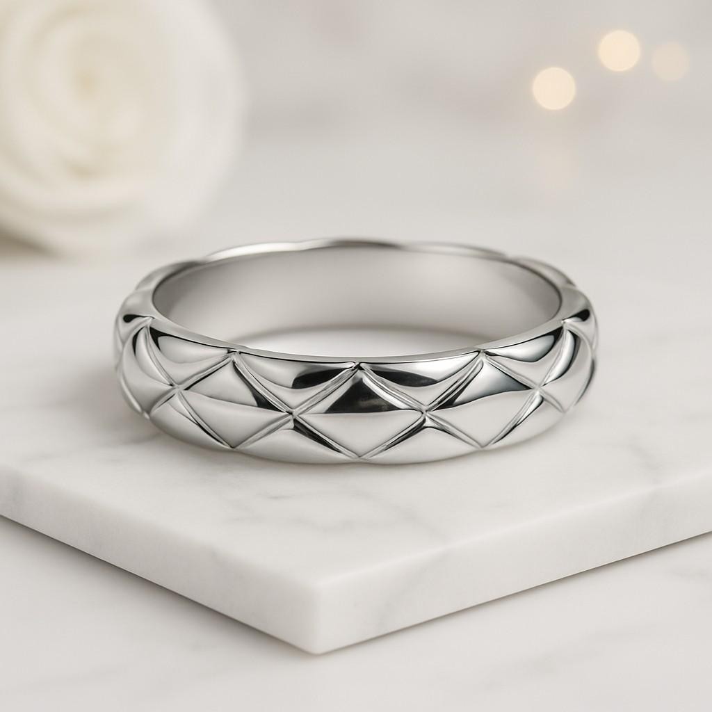 Round Cut CVD Diamond Five Stone Ring EF-VS Clarity Lab Diamond Wedding Ring 14K Solid Gold Engagement Ring Claw Prong Set Diamond Ring