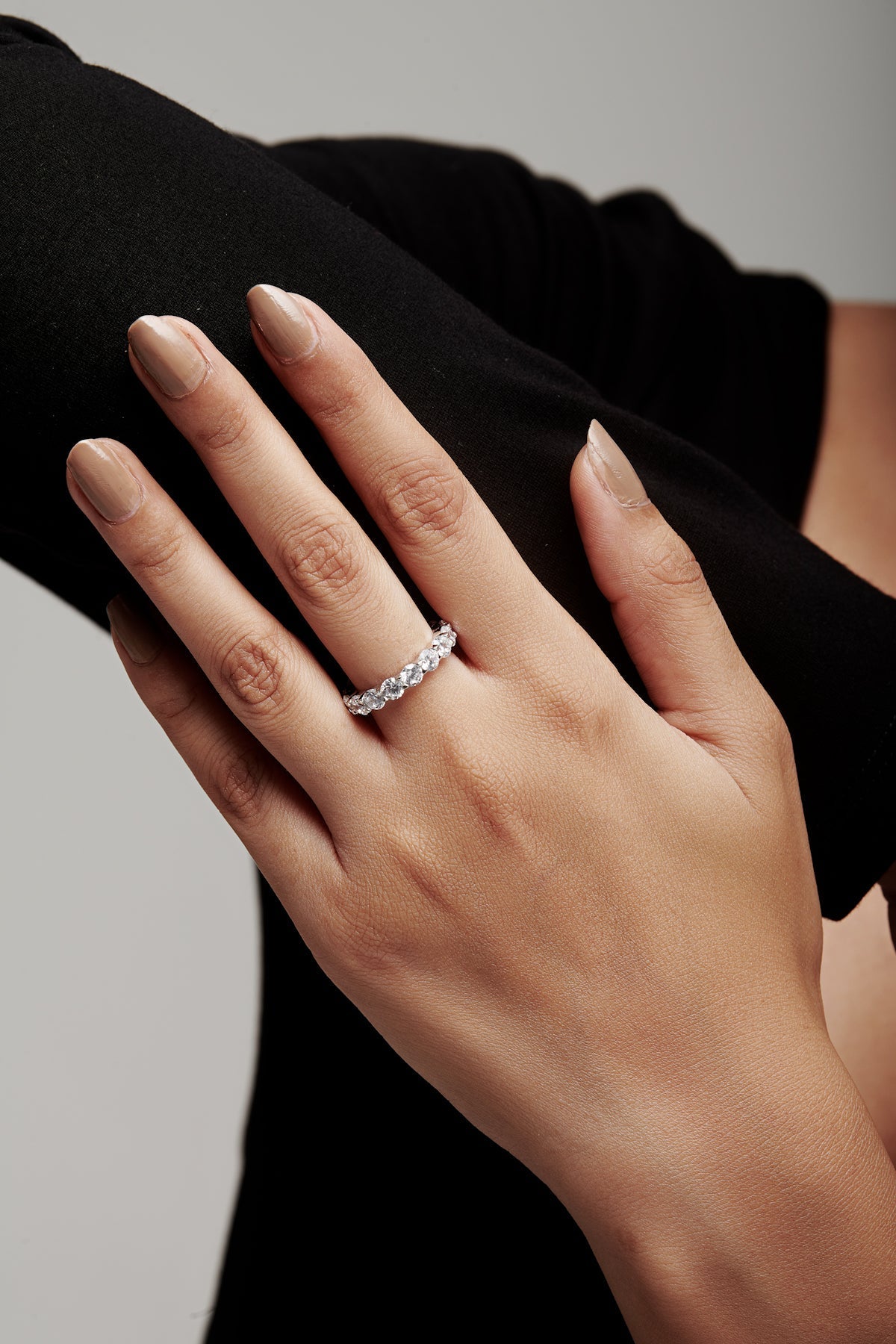 Round_Cut_Diamond_Band