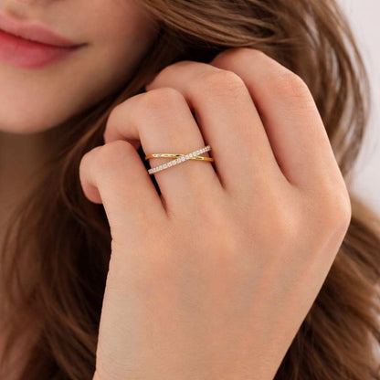  Round Cut Lab Grown Diamond Cross Over Band
