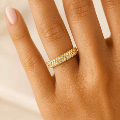 Round Cut Moissanite Diamond Band