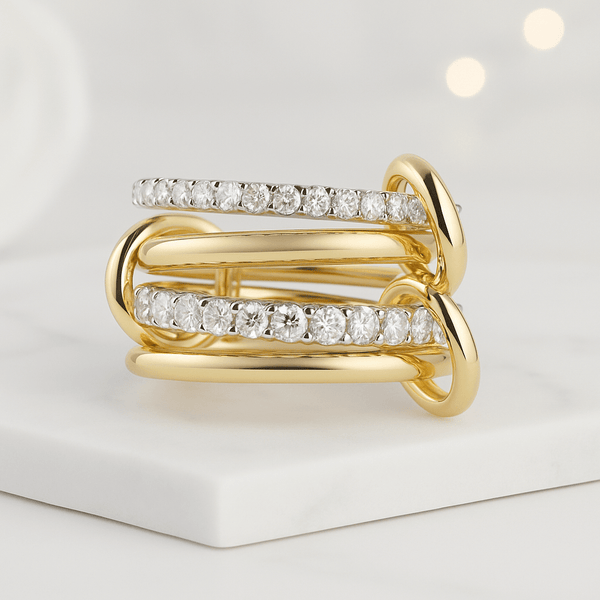 Round Diamond Linked Ring