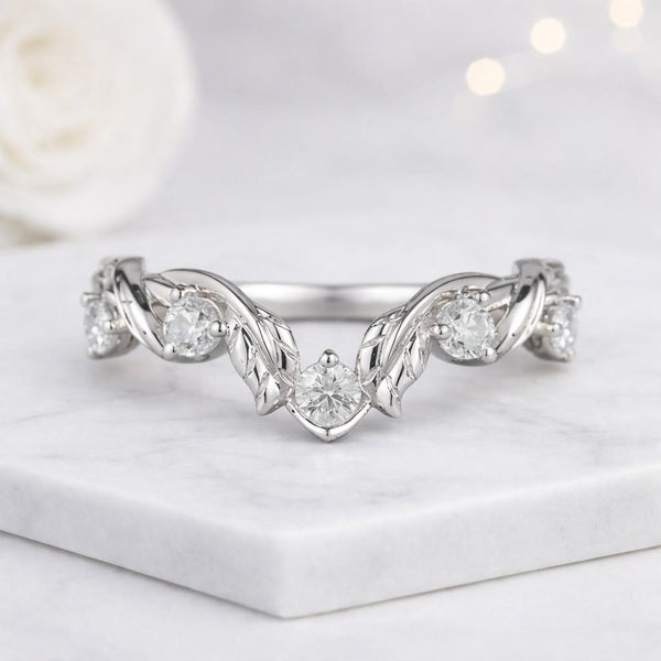 Round Lab Grown Diamond Ring Lab Grown Diamond Curve Band
