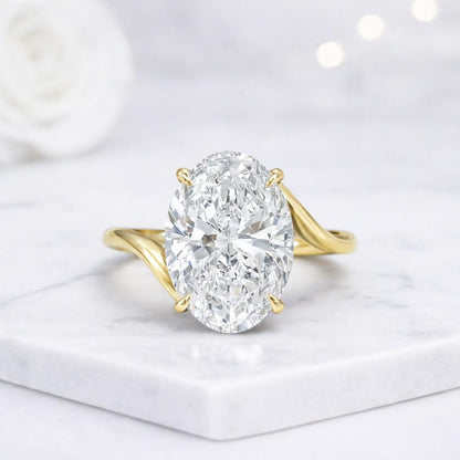  Sleek Twist Design Promise Ring
