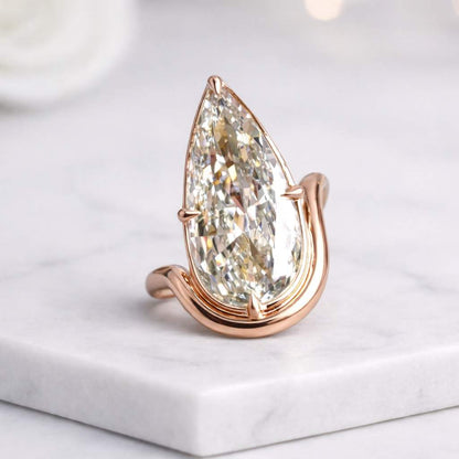 Sliding Round Diamond Ring Fun Floating Diamond Moving Band Dainty Minimalist Wedding Ring Move Uno Ring Style Matching Ring Friendship Ring
