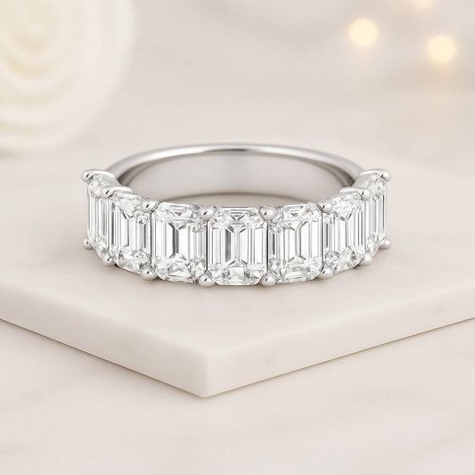 Three Stone Stacking Moissanite Ring Colorless 3-Stone Round Engagement Ring Unique Solitaire Claw Prong Ring Round Cut Three Stone GoldRing
