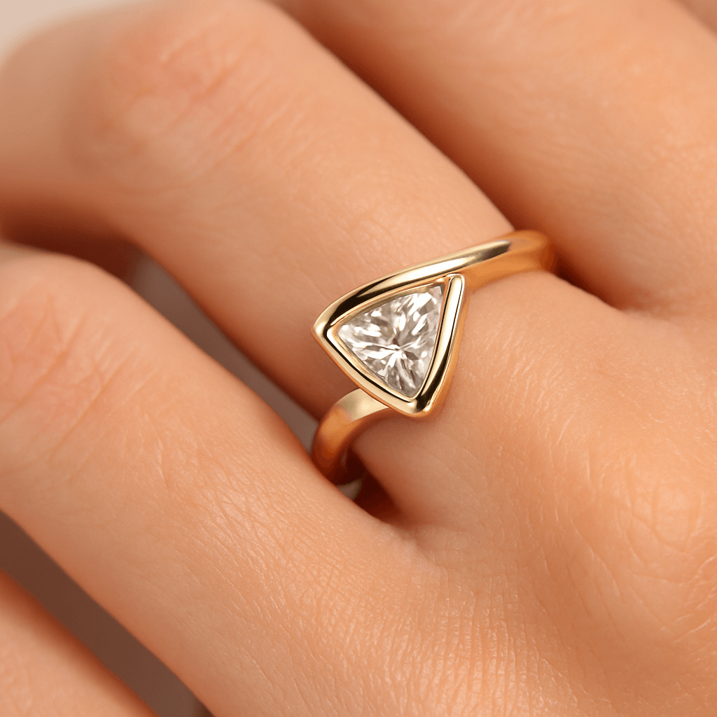 Triangle Diamond Ring 
